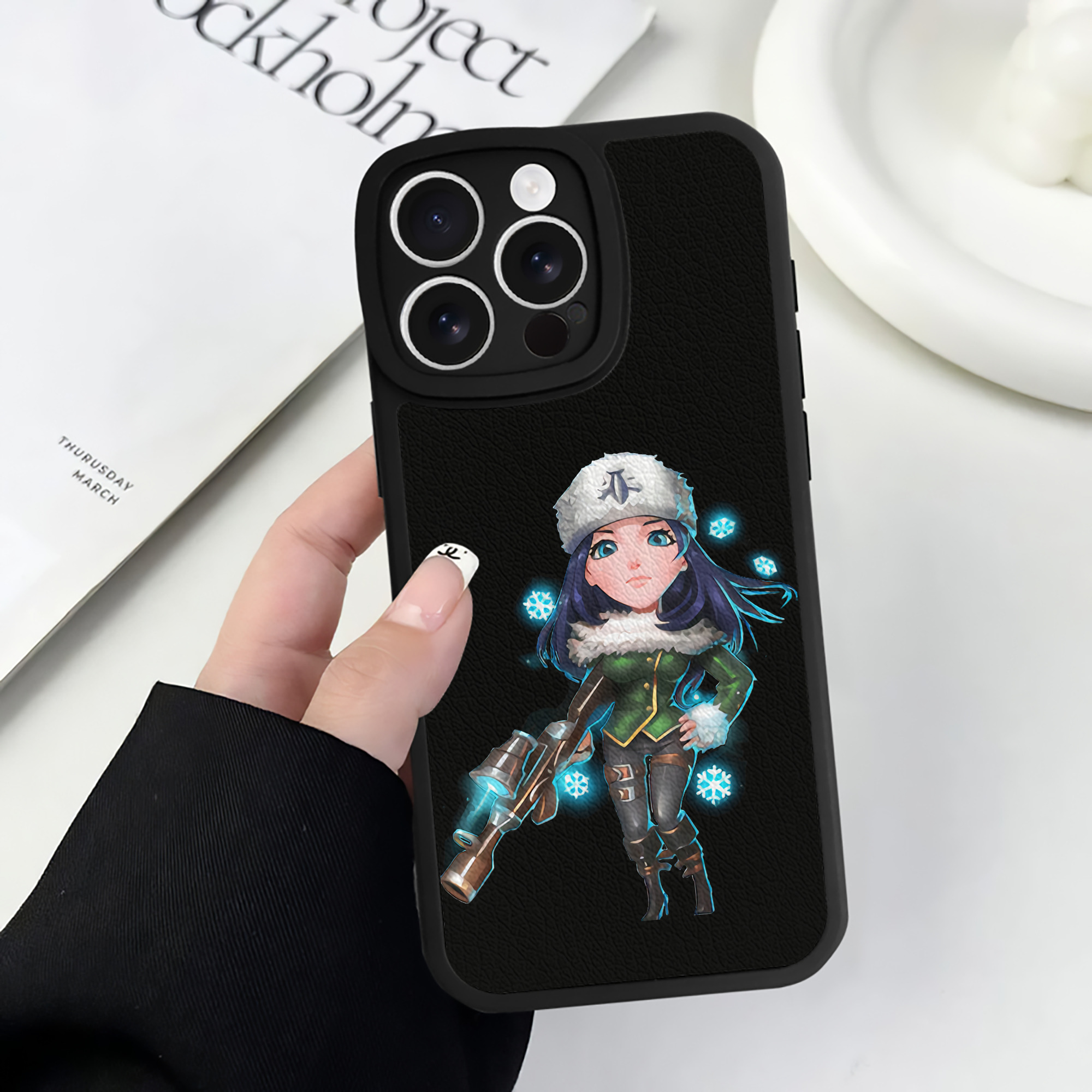 （画像用） リーグ・オブ・レジェンド League of Legends LOL 【iPhone 16シリーズ対応】シリコンスマホケース（レザー調） 材質：シリコン